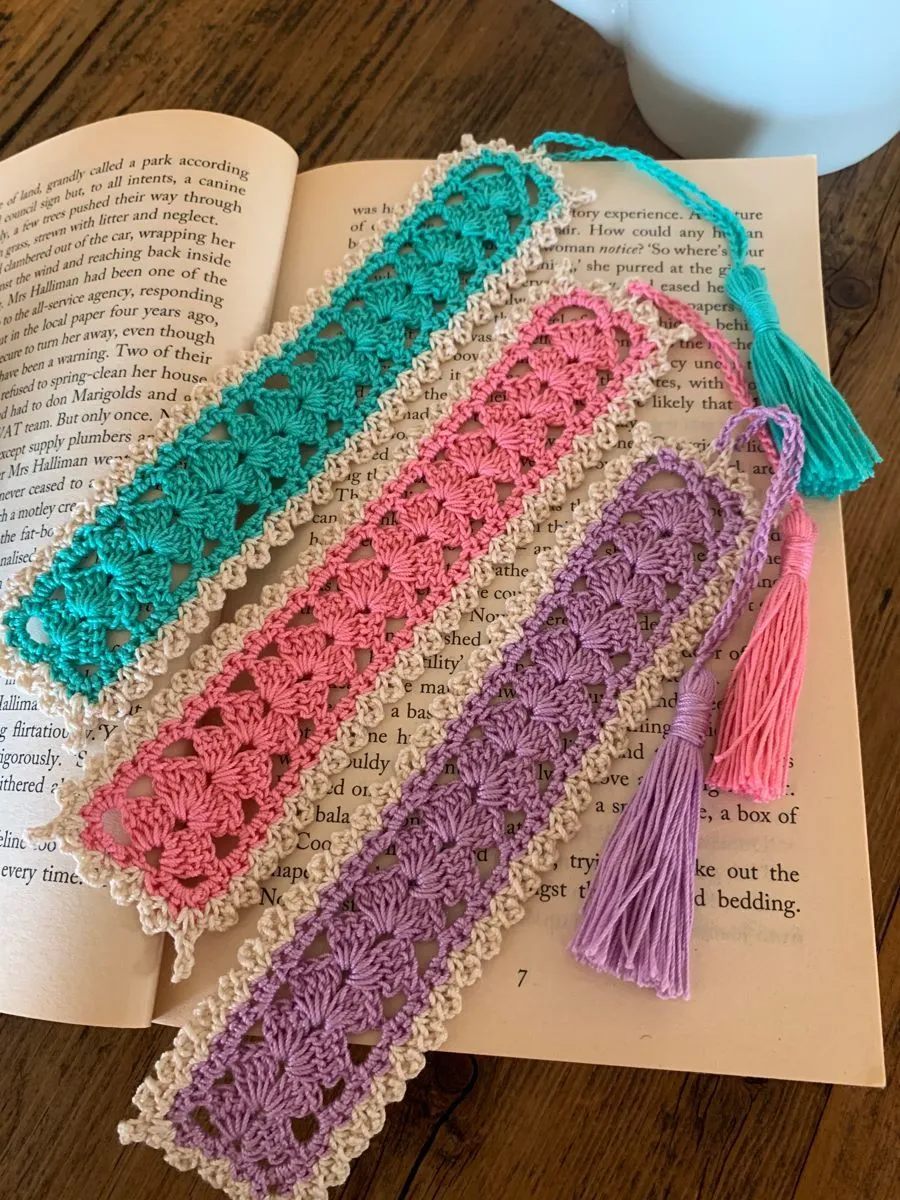 Handmade crochet bookmarks by Teddy Bow