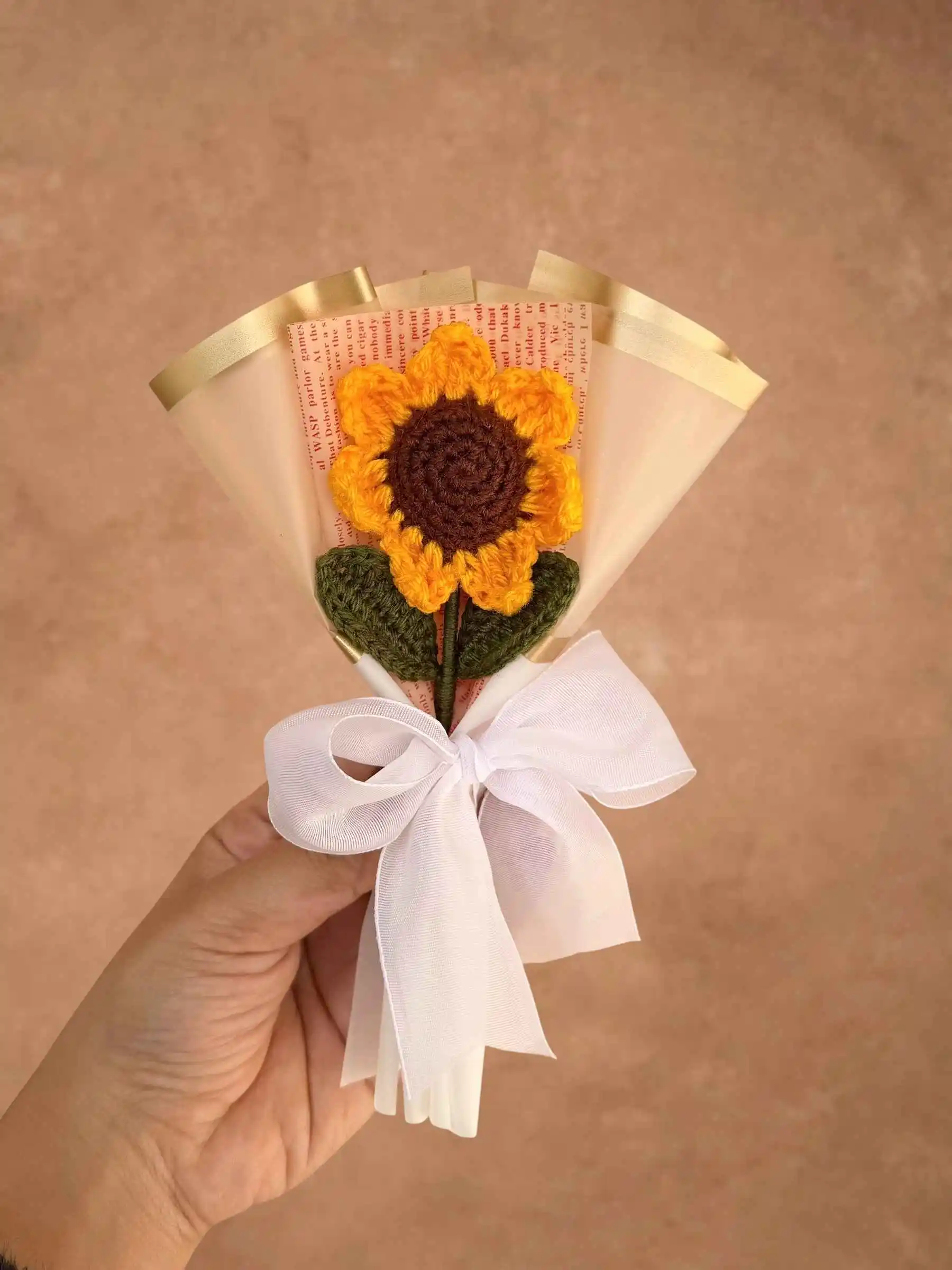 Graduation gift box by Teddy Bow