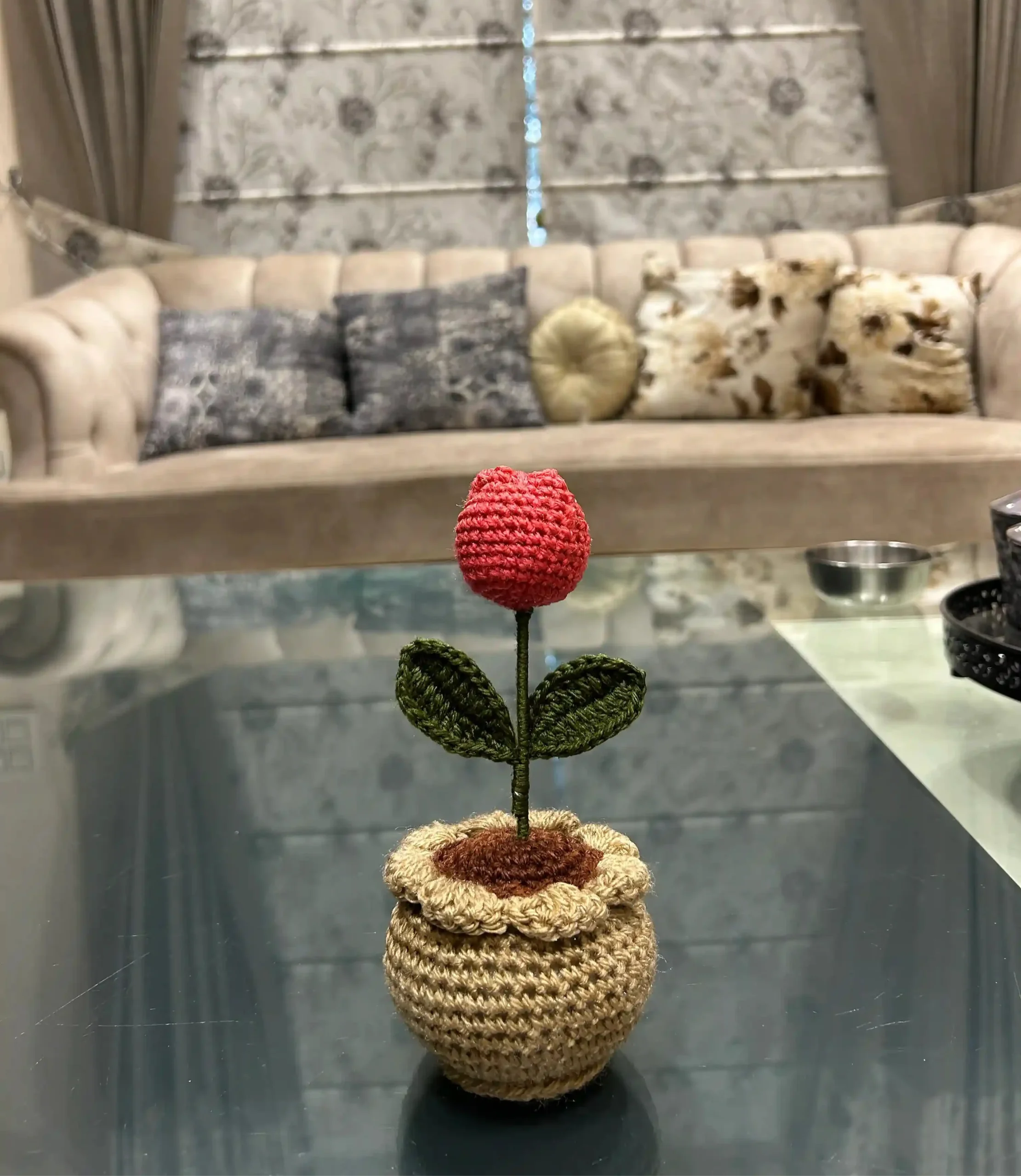 Mini crochet pots